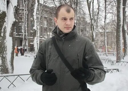    «Вперёд, обезьяны, вы хотите жить вечно, что ли?» Нацист Карась учит призывников не бояться смерти