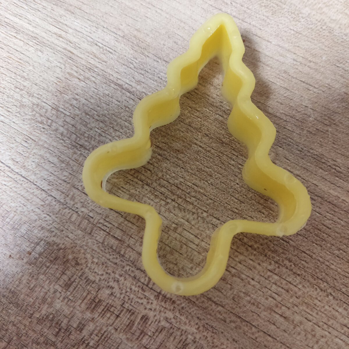 Формочка 90-тых годов   