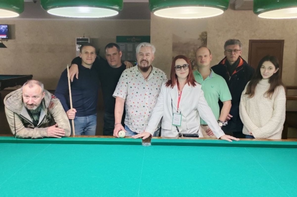    В Саратове прошел турнир по бильярду для СМИ