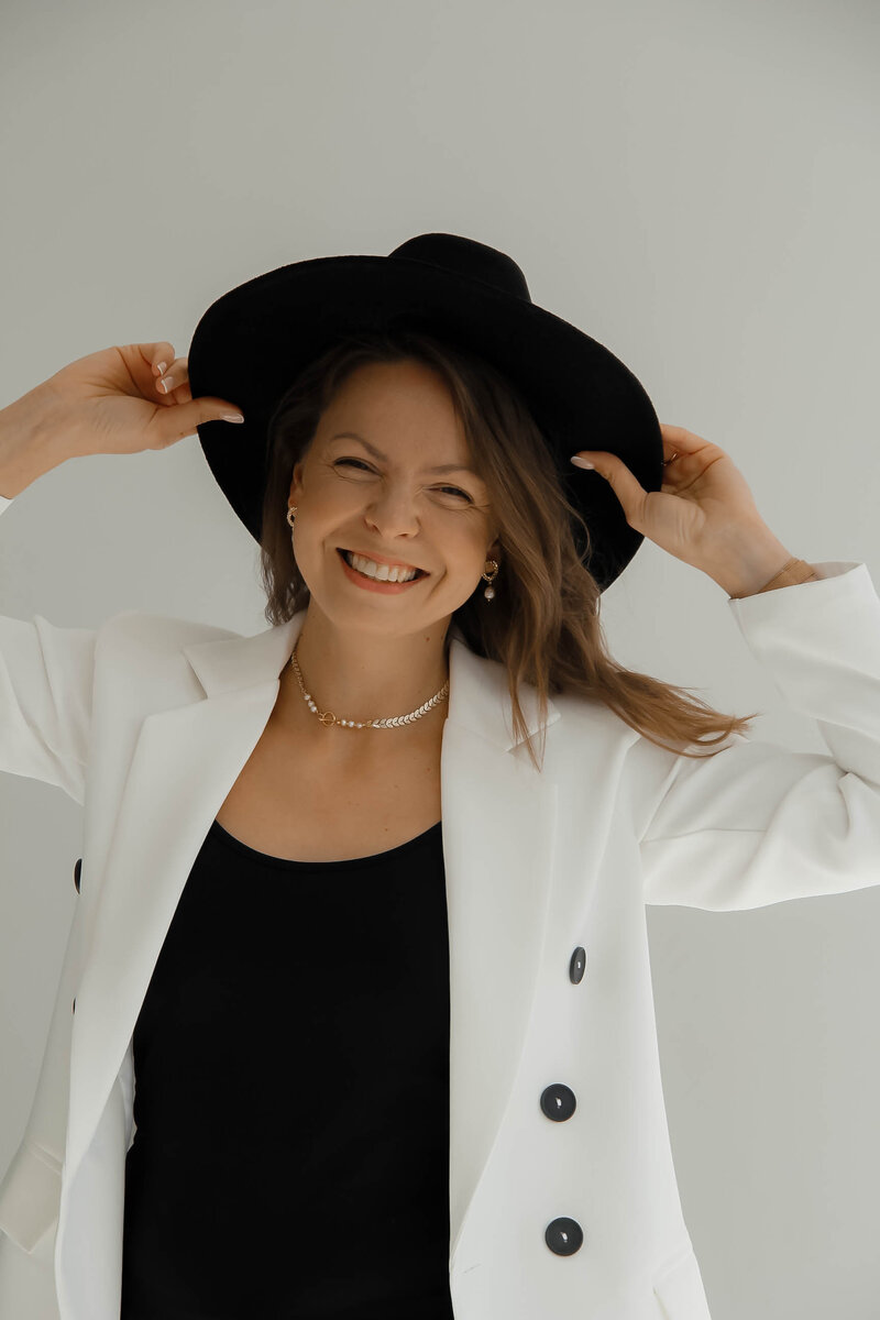 Алёна Гребенчук