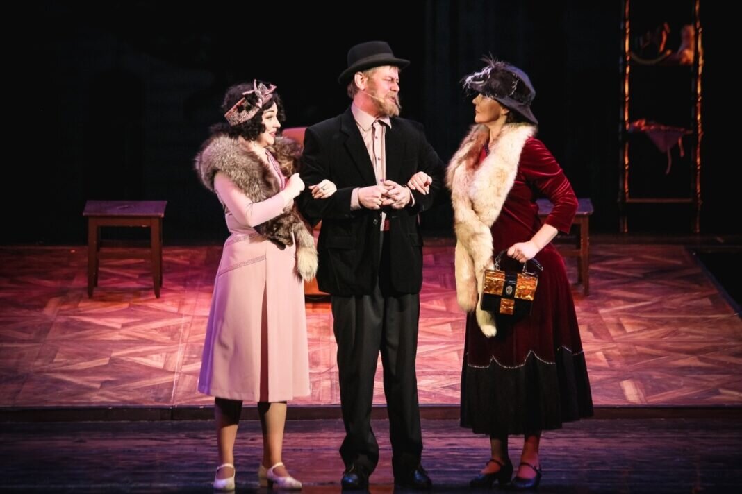 еврейский спектакль