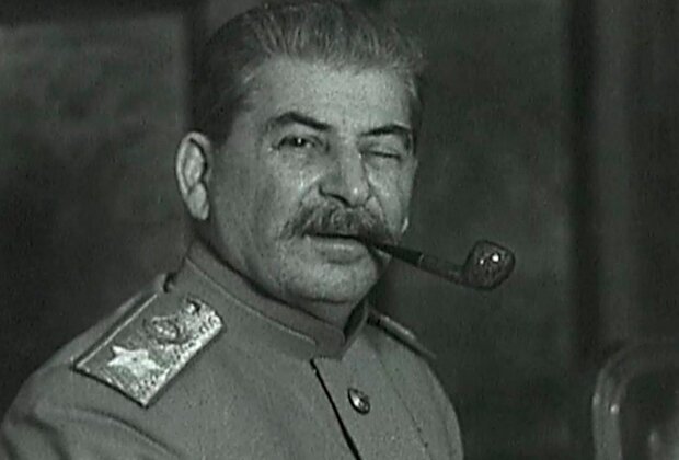 Иосиф Сталин