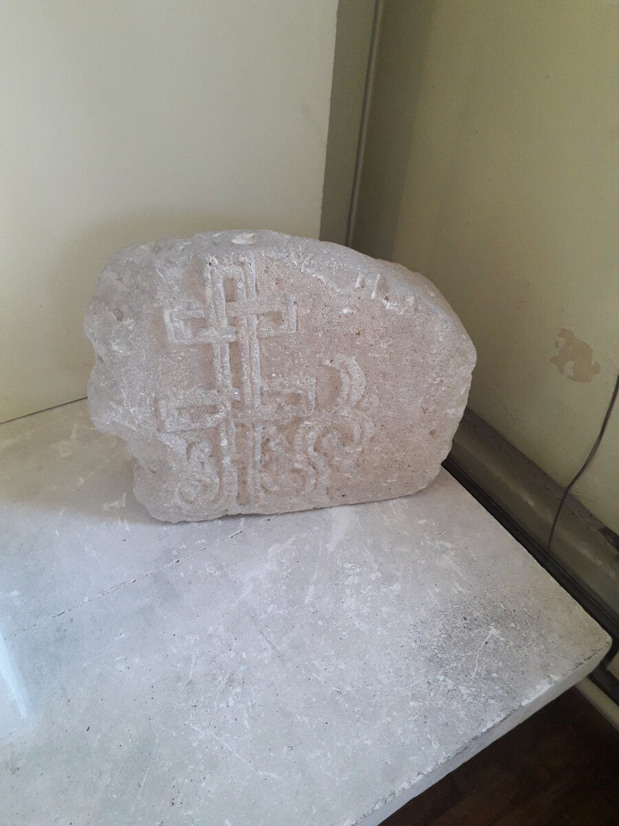 Надгробный крест