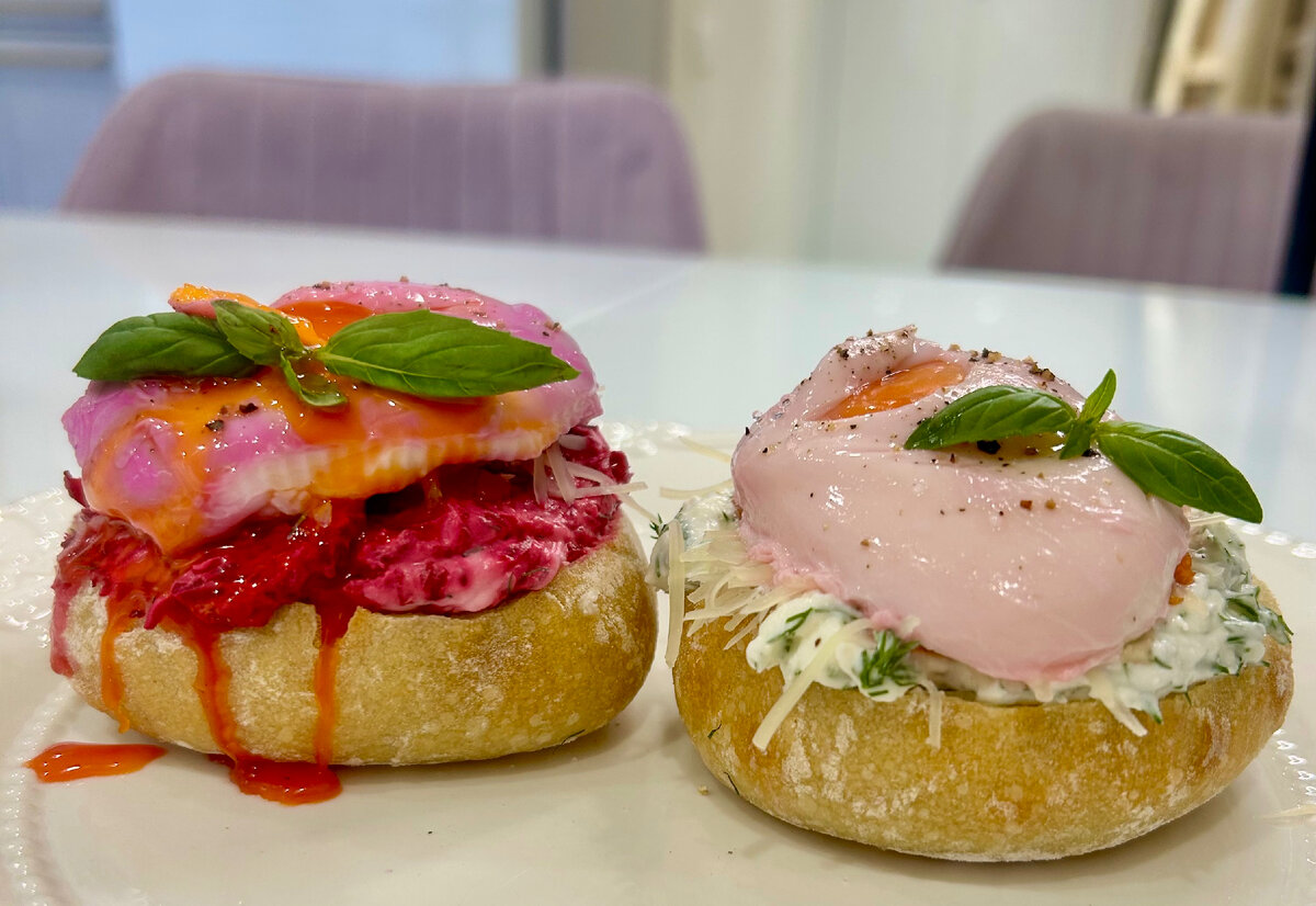 Окрасить яйцо пашот можно в свекольном соке