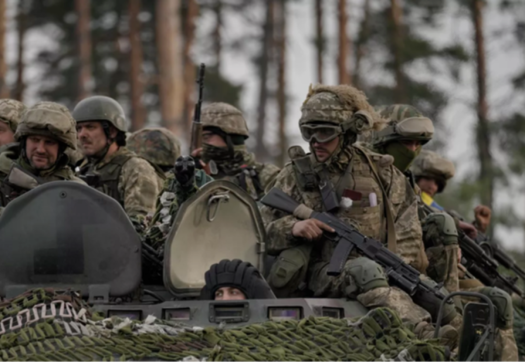    ВСУ на танках атаковали села в Белгородской и Брянской областях России