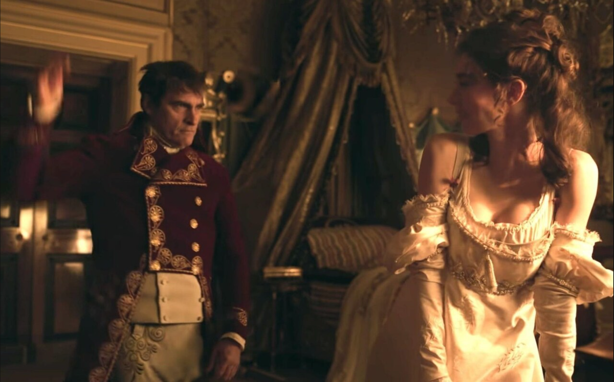 Кадр из фильма Ридли Скотта «Наполеон» (Napoleon, 2023). 