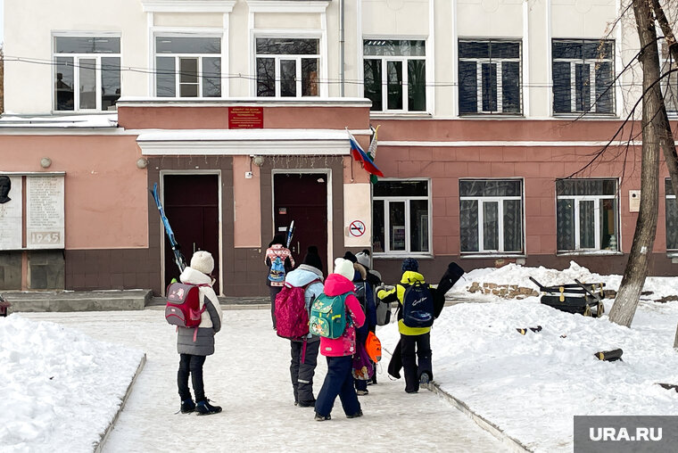    Дети в Челябинске не учатся с 7 декабря