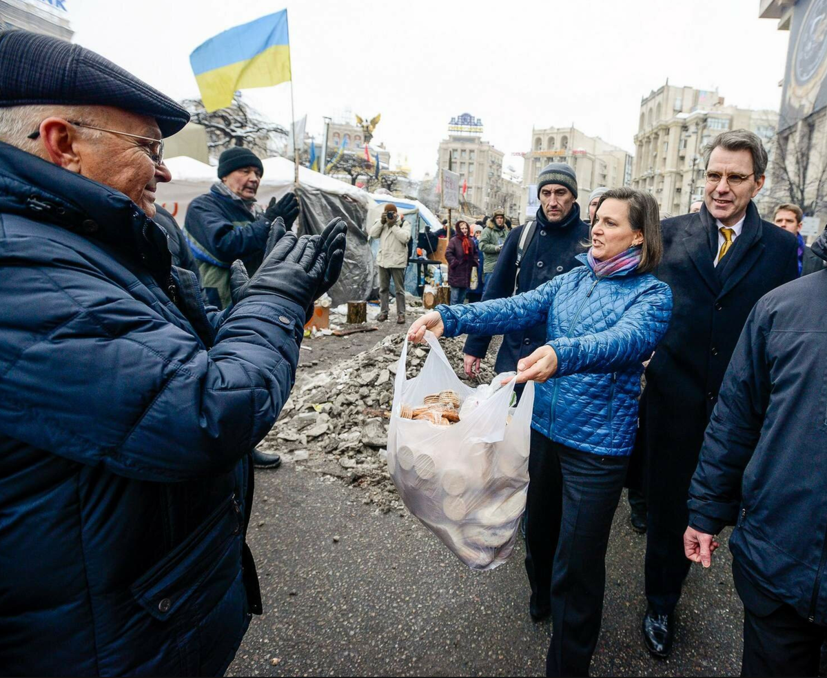 Сегодня в выпуске:  — Инфляция в Белоруссии — Лохматый о будущем Аргентины — Жить станет лучше! — Как там с недвижимостью в США? Доброе утро, всем привет!-9