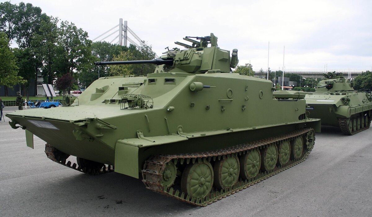 БТР-50S - Сербская модернизированная версия.