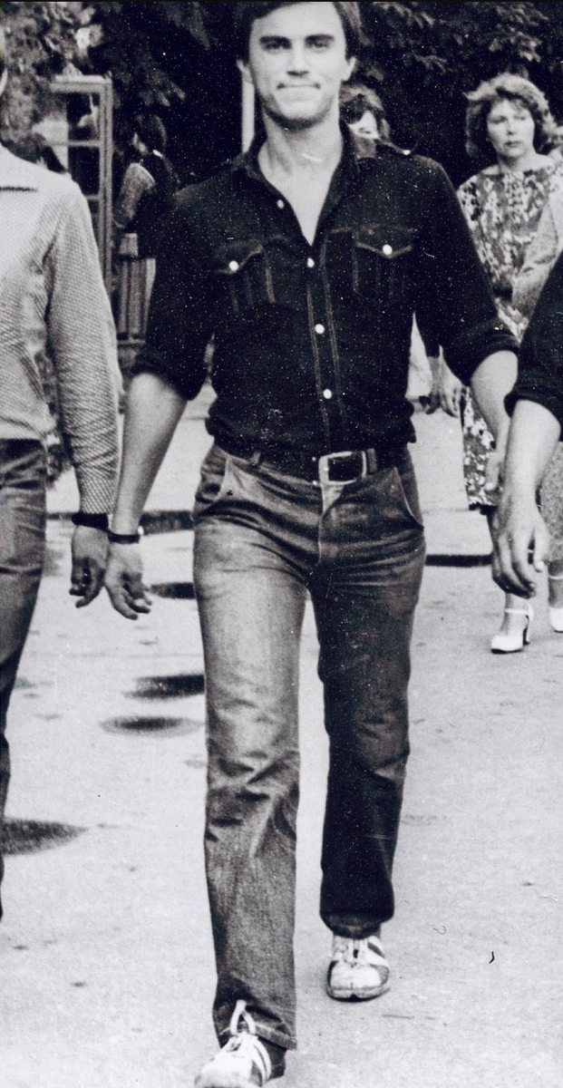 "Молодая власть": 9 редких фото политиков России, которые вы не видели ...