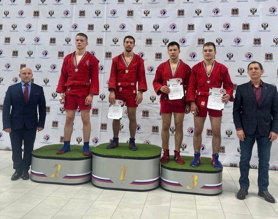    Фото пресс-служб регионального Минспорта.