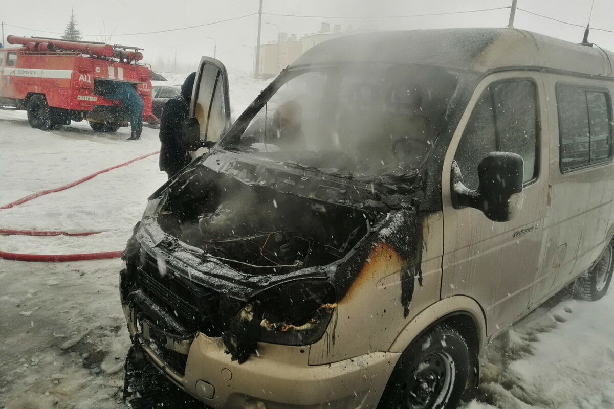    С начала декабря в Югре огонь повредил 26 автомобилей