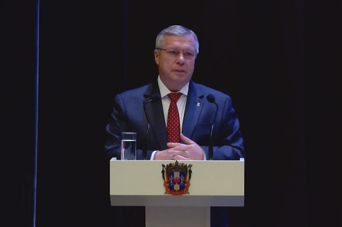    Донской губернатор рассказал, как в его семье празднуют Новый год