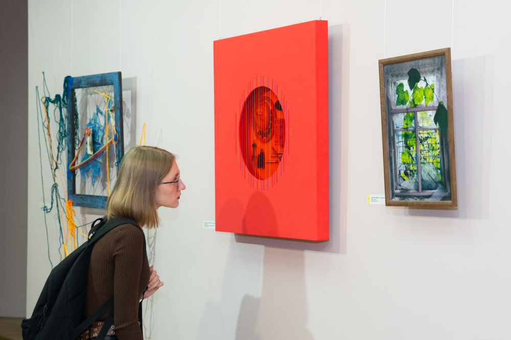    На выставке были представлены самые разные жанры и техники. Фото: Из личного архивa/ Надежда Логинова