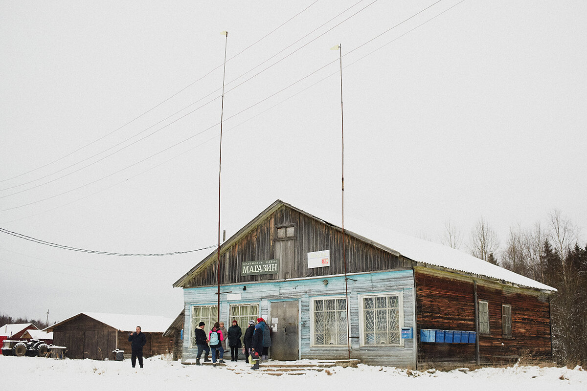 Нечего ловить: как живут российские поселки и деревни без сотовой связи и  интернета и почему в XXI веке это все еще возможно | Такие Дела | Дзен