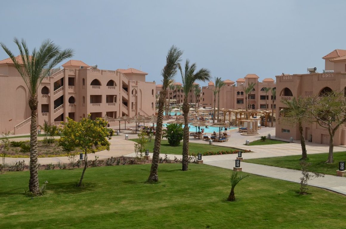 фэмили аква виста хургада. Fun sun family albatros aqua vista 4 египет хургада. египет отель альботрос аква вест рисорд.