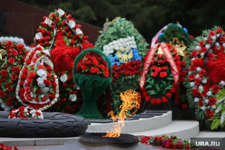    Мемориал посвящен памяти погибших на полях ВОВ советских солдат (архивное фото)