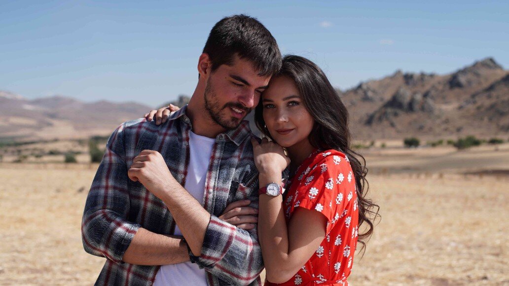Гора сердца актеры фото Популярный турецкий сериал "Гора сердца" стартует в эфире российского ТВ: где и 
