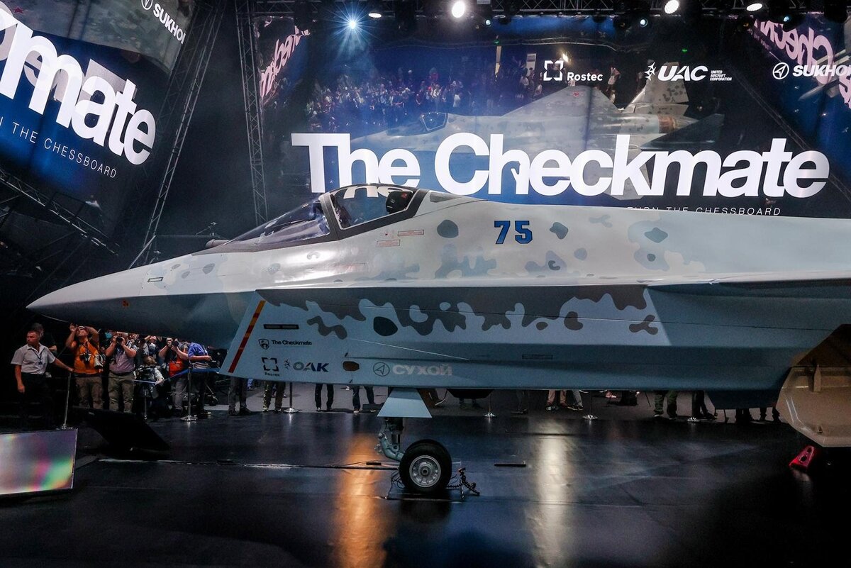 Су-75 Checkmate (фото:news.ru)