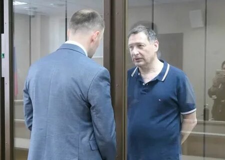    Бориса Кагарлицкого освободили в зале суда