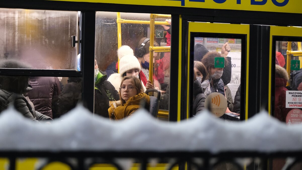    Власти Сургута объяснили, почему в общественном транспорте холодно