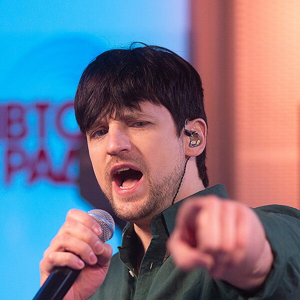     Дмитрий Колдун готовит дуэты с Анной Семенович и Анитой Цой