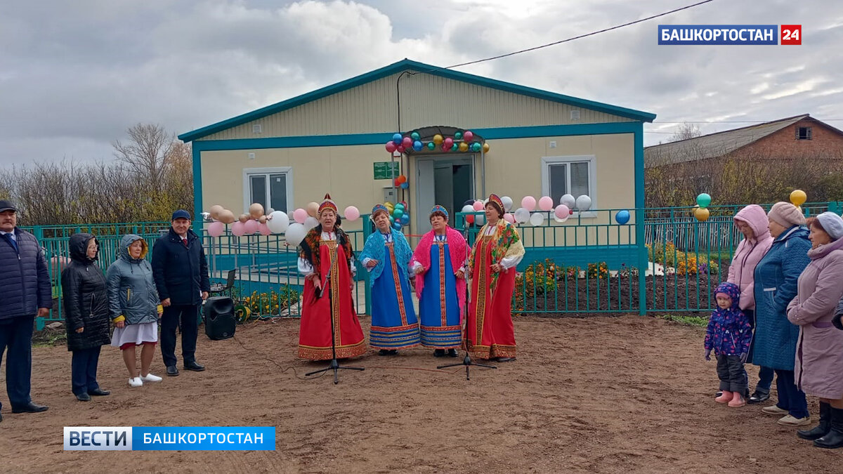    В деревне Златоустовка Федоровского района открылся ФАП