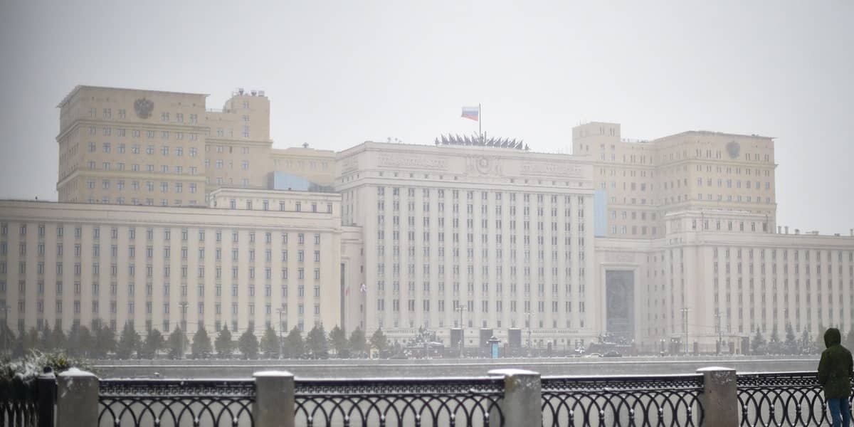 Фото: Алексей Иванов / ТРК Звезда (https://mcdn.tvzvezda.ru/storage/news_other_images/2023/12/09/302f6781408945c29dfd0ee6634fa581.jpg)