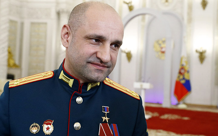 АРТЁМ ЖОГА НА ПРИЁМЕ В КРЕМЛЕ. ФОТО: MIKHAIL KLIMENTYEV/KREMLIN POOL/GLOBAL LOOK PRESS