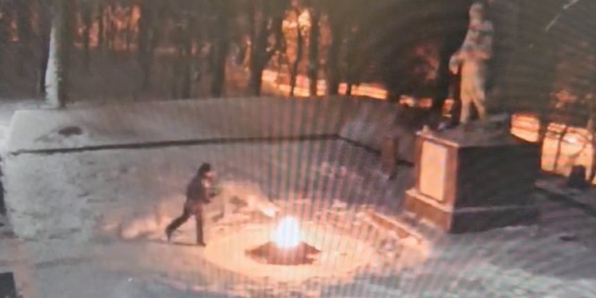    Скриншот видео ГУ МВД России по СПб и ЛО.