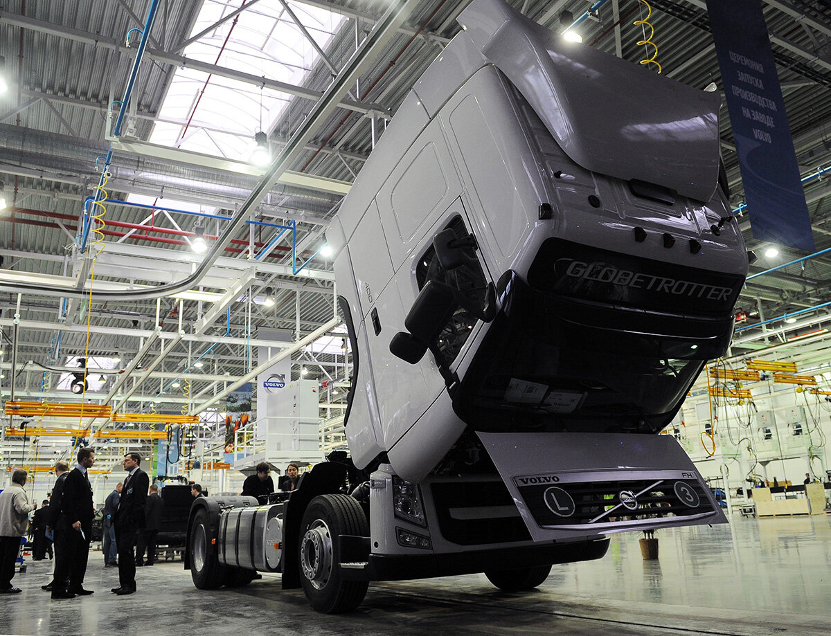 Максим Шеметов / ИТАР-ТАСС📷Завод Volvo по производству грузовой и строительной техники в Калуге