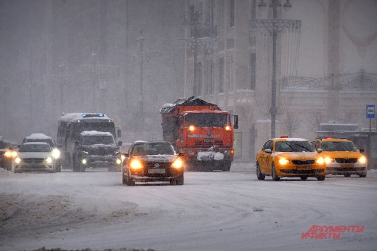    Автоэксперт Субботин рассказал о главных правилах поездок в снегопад