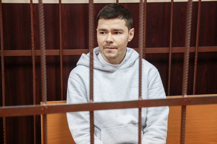    Блогер и бизнес-тренер Аяз Шабутдинов © Сергей Фадеичев/ТАСС