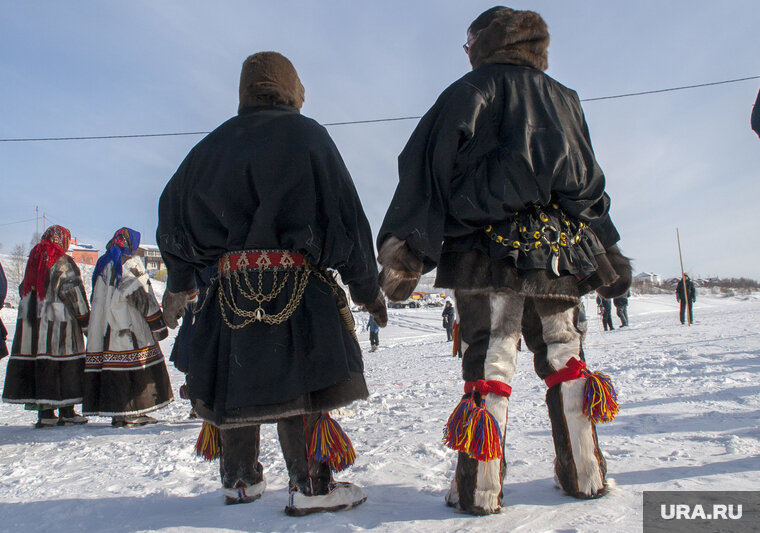    Традиционную одежду коренных ямальцев трудно спутать какой-то другой