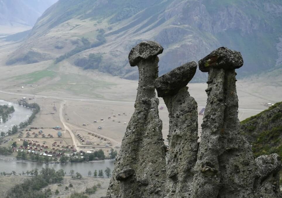 Каменные грибы Алтай Чулышманская Долина