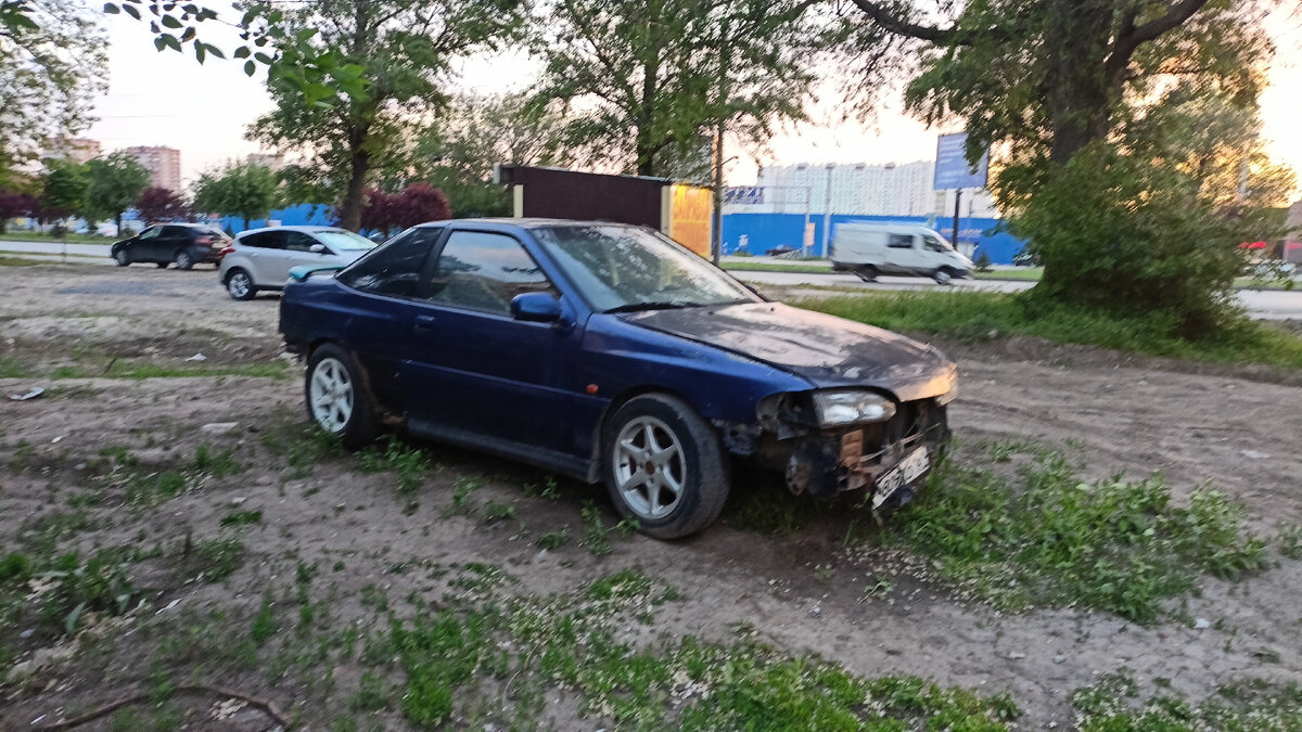 Марку и модель принципиально не разглашаю (пока) кто знаком с этим автомобилем, поймёт.