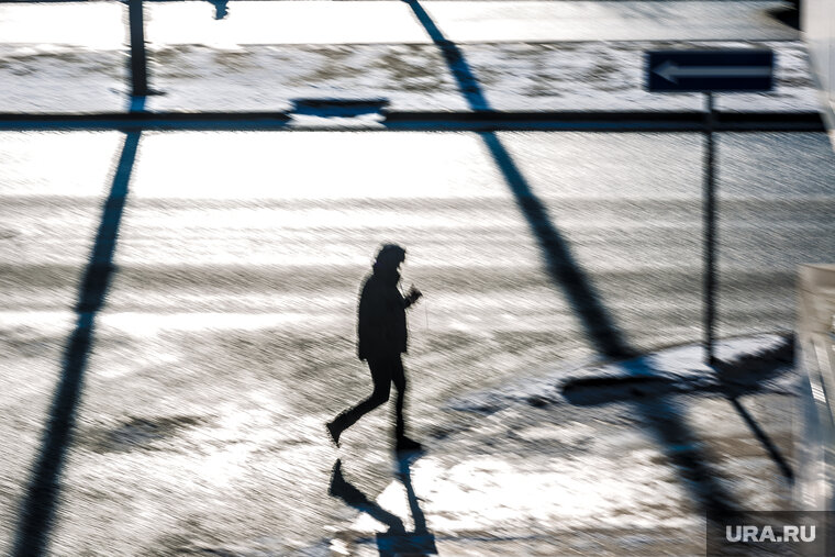    Пешеход не убедился, что его пропускают