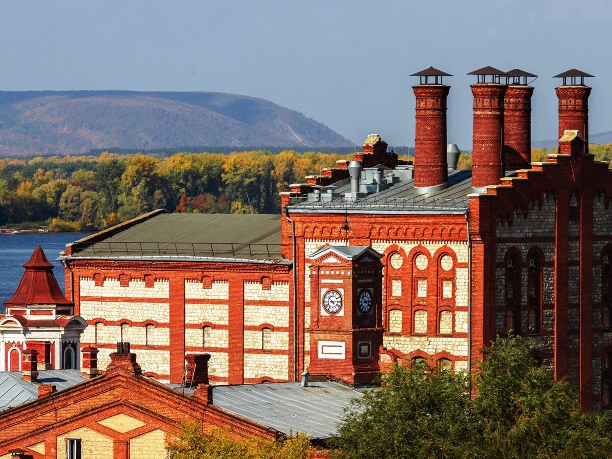 Одно из первых мест, которое стоит посетить по приезду в город Самара.