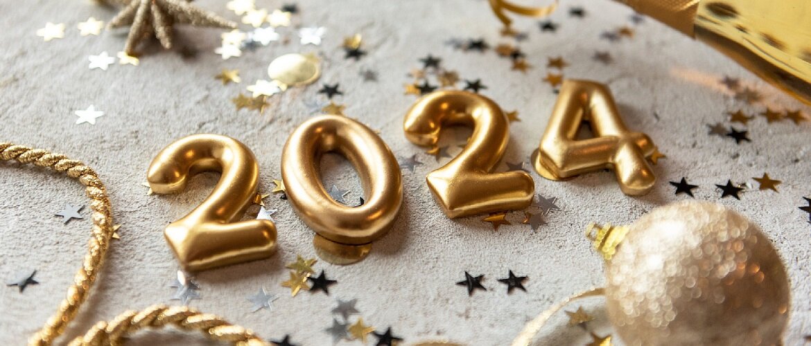 С Новым 2024 годом! Радостные поздравления в прозе, стихах и смс
