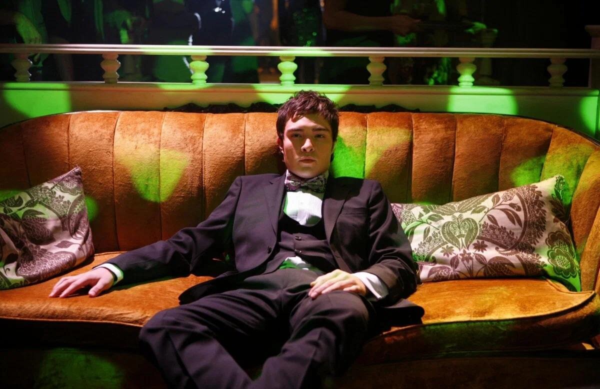 Плохие парни из кино, которых любят девочки, но не хотят видеть рядом с собою в реальной жизни. Кадр из сериала "Сплетница"