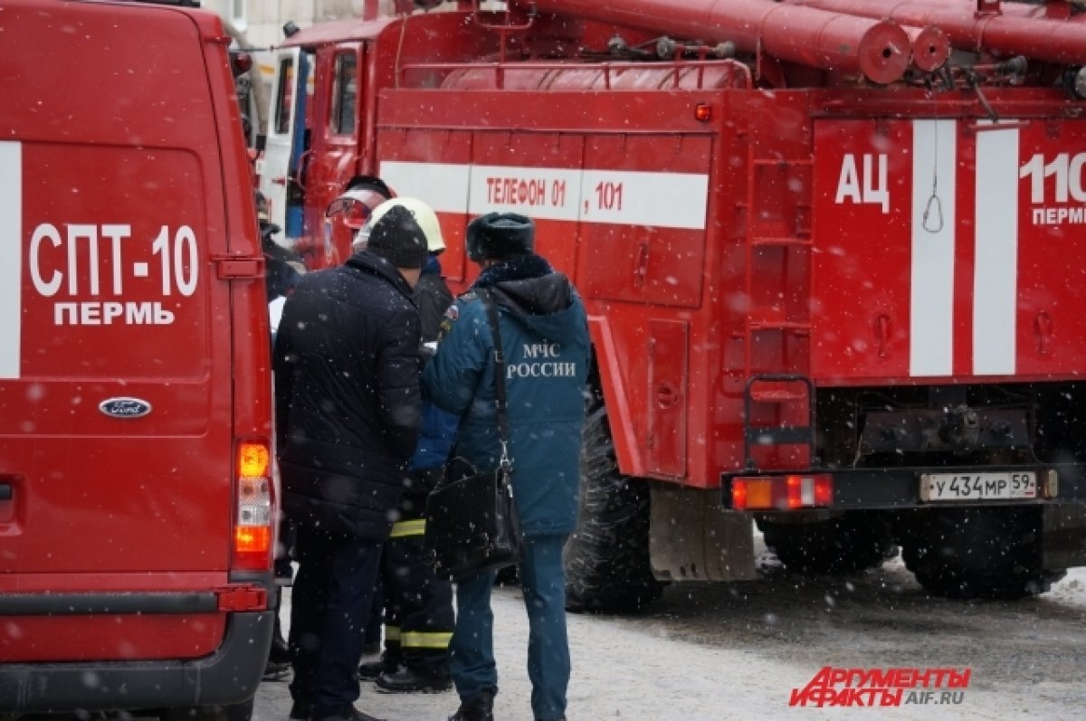   Многодетный отец рассказал о спасении детей из горящего дома в Прикамье