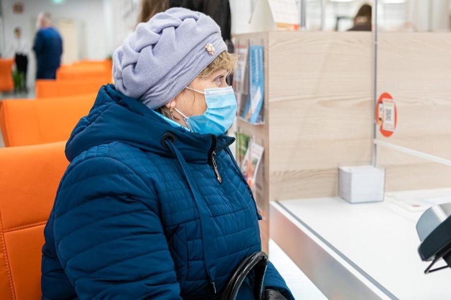 Российские пенсионеры. Пенсии. Пенсия фото. Что ждёт пенсионеров с 1 октября 2022 года. Российские пенсионеры.