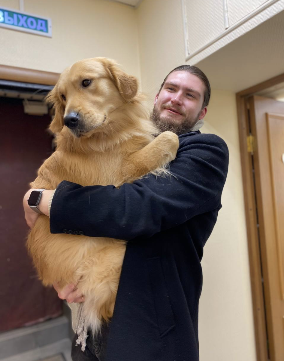 Иерей Николай Бабкин с собакой
