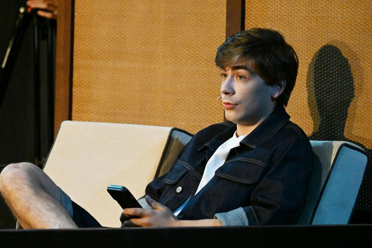 Свадебная фотосессия на бали. Дима чугуновский бали. Асса 30 лет спустя дачники на бали. Асса фильм 1987. Ялта асса места съемок.