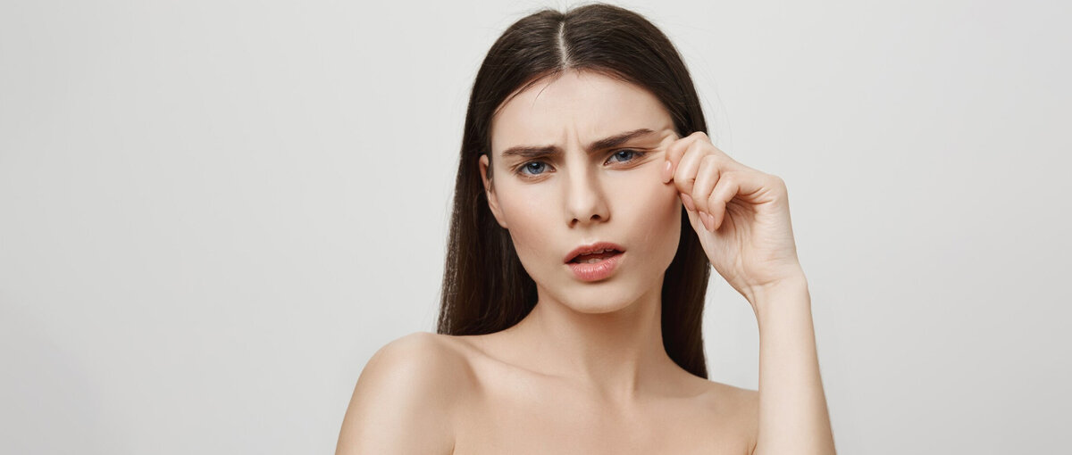 Кремы для кожи вокруг глаз часто содержат более высокую концентрацию активных веществ.