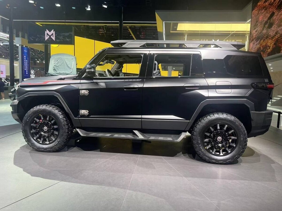 Mengshi m-hero 917. Dongfeng m-hero 917. 5 at 2023. Dongfeng m-hero 917. 5 at 2023.