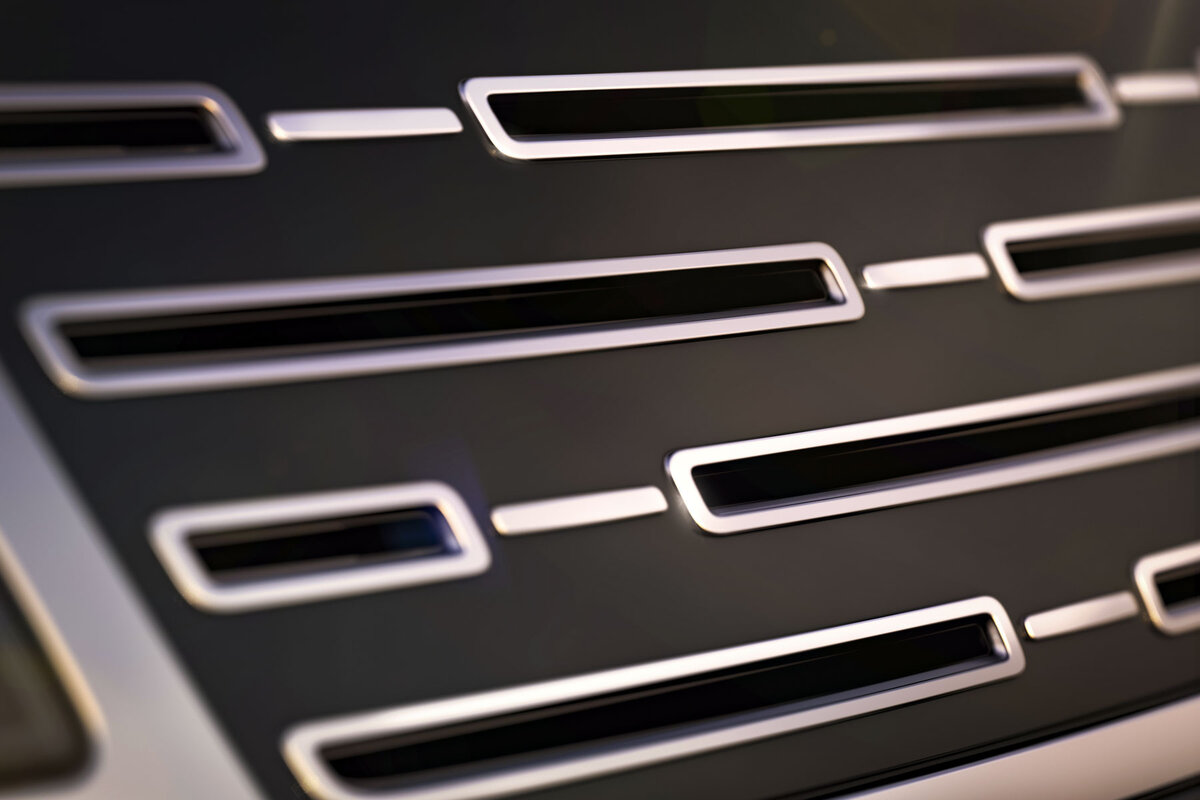    Range Rover Electric   
Land Rover