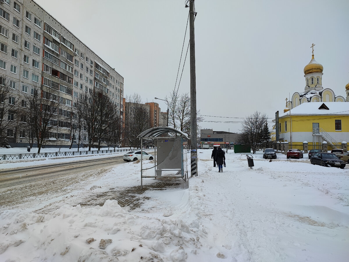 Новая остановка на ул. Калужская. Фото автора 2023г.