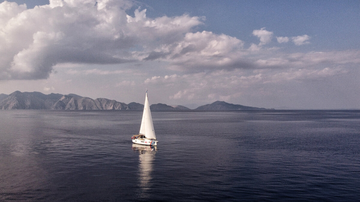 Турция. Декабрь. Парусная яхта