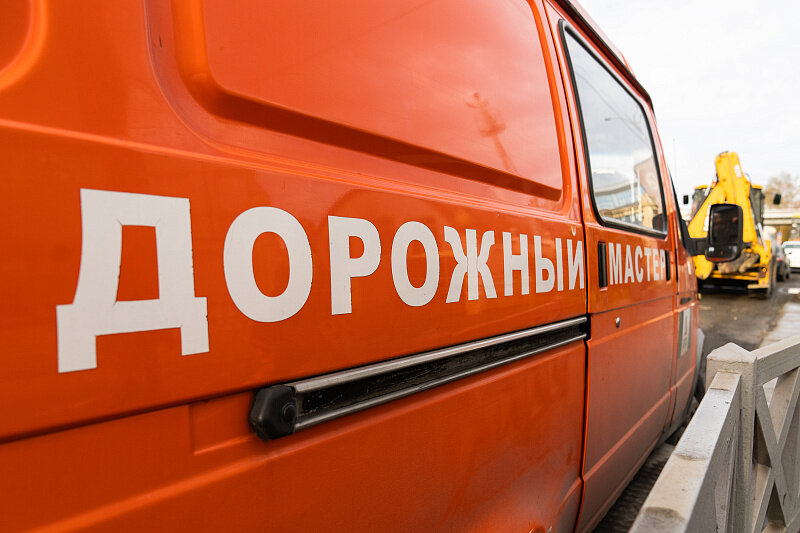 В работе у подрядных организаций 200 тысяч квадратных метров асфальтового полотна.